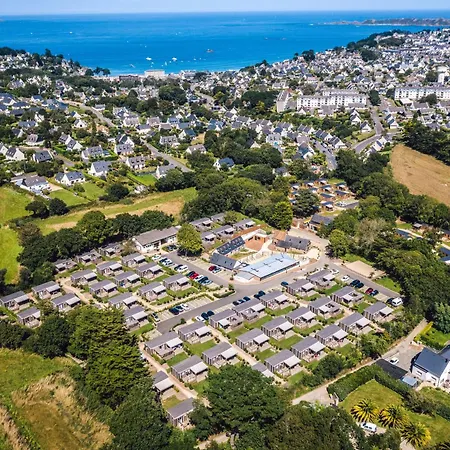 Maeva Respire Le Village Perrosien مكان تخييم 4*